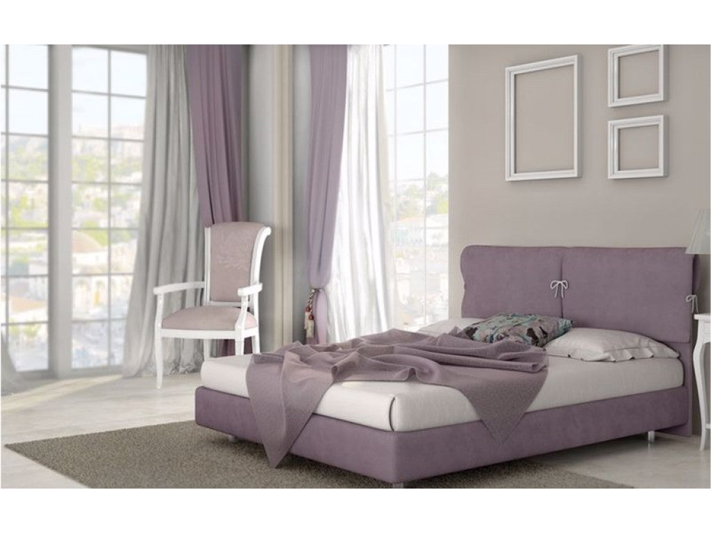 Upholstered Bed Irida