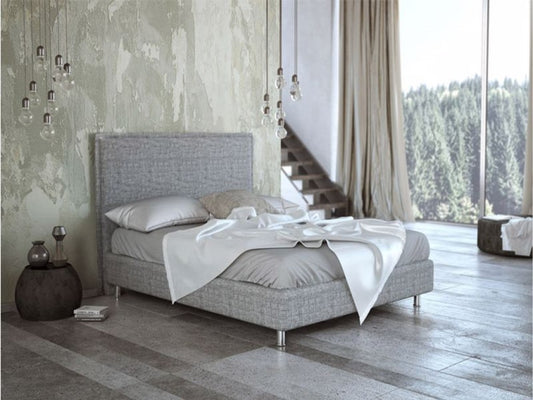 Upholstered Bed Sienna
